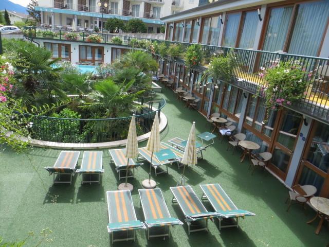 Hotel Alexander Limone sul Garda Bagian luar foto