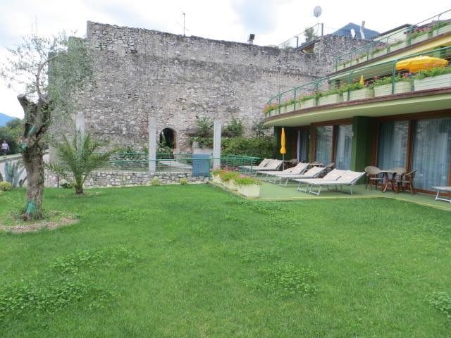 Hotel Alexander Limone sul Garda Bagian luar foto