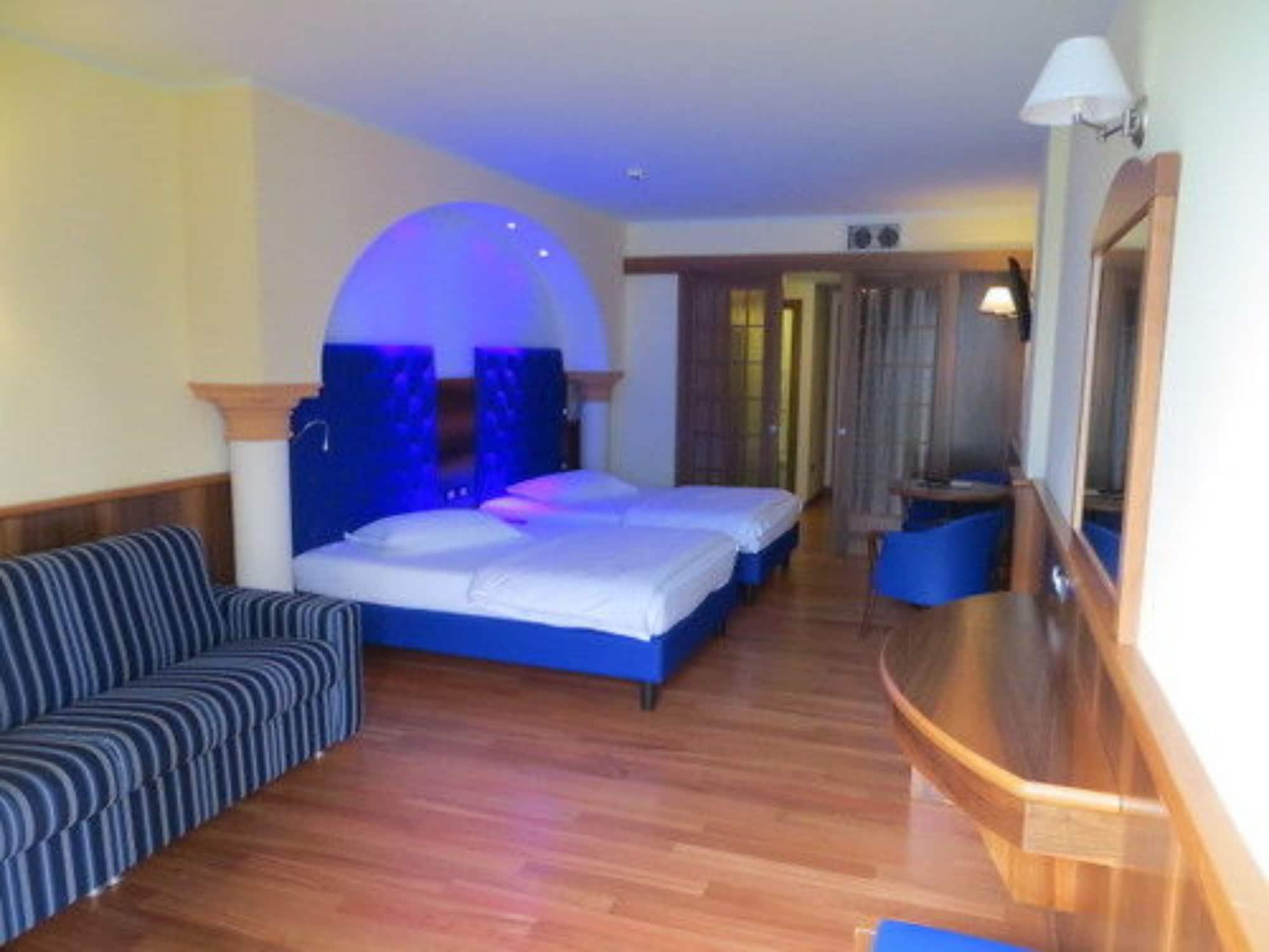 Hotel Alexander Limone sul Garda Bagian luar foto