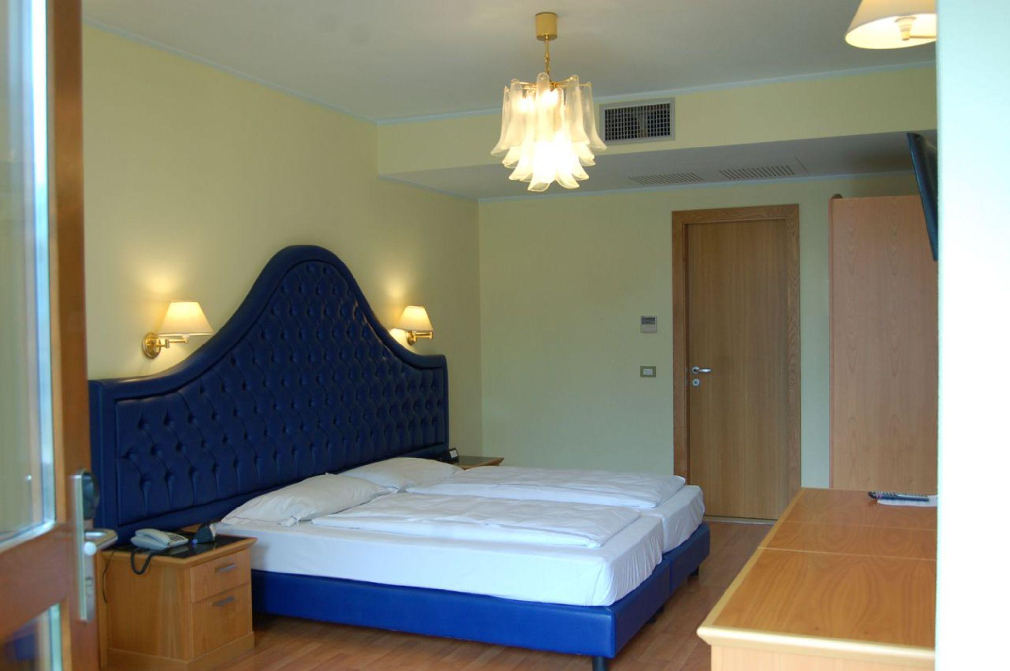 Hotel Alexander Limone sul Garda Bagian luar foto