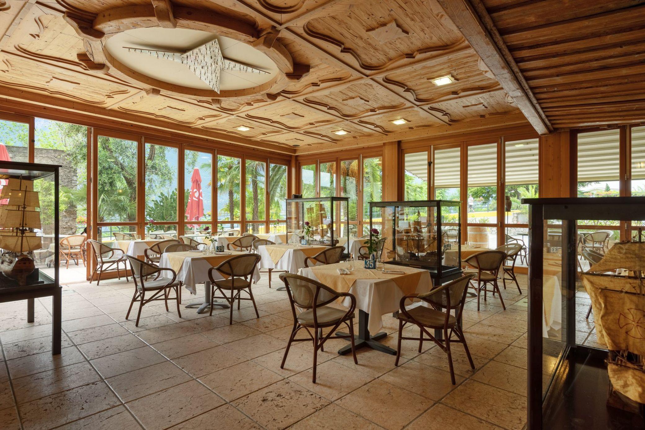 Hotel Alexander Limone sul Garda Bagian luar foto