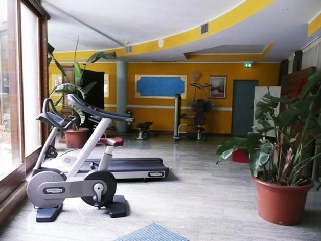 Hotel Alexander Limone sul Garda Bagian luar foto